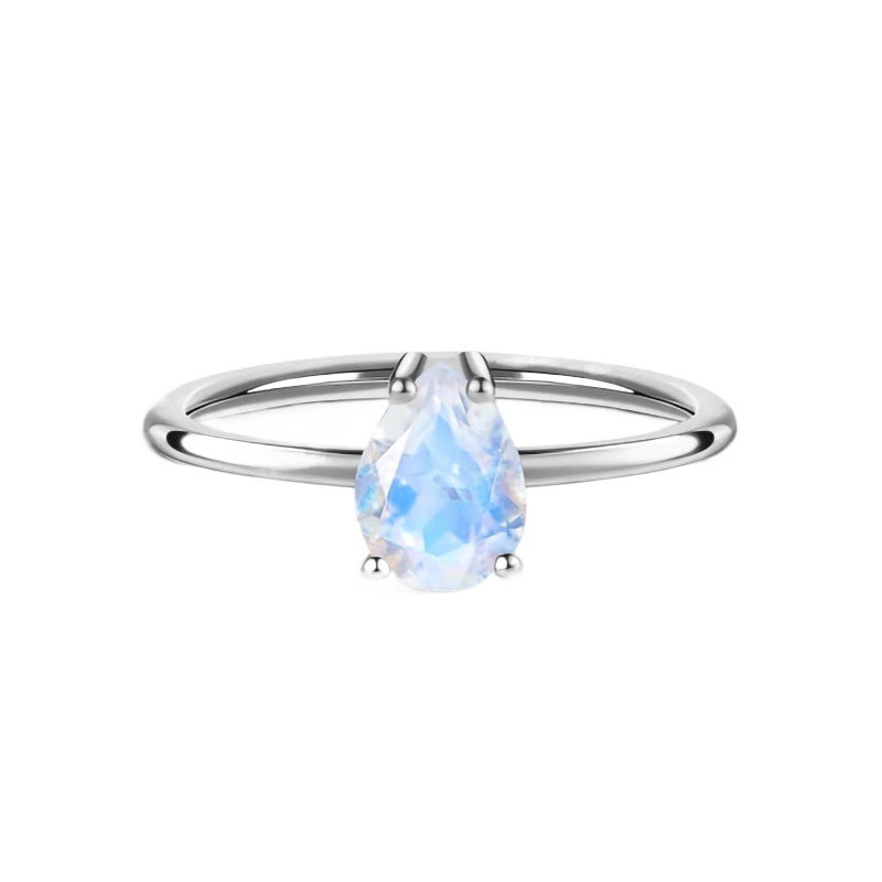 Anillo Ursula con Piedra de Luna