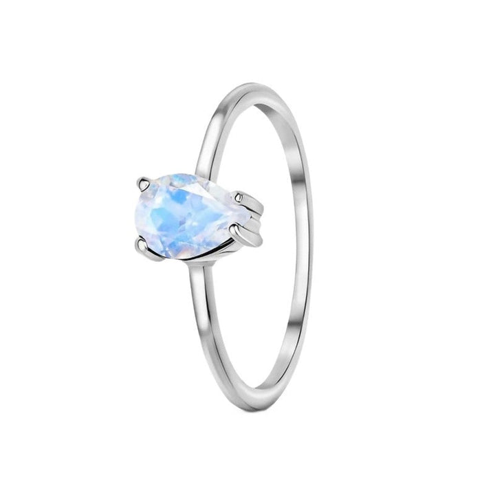 Anillo Ursula con Piedra de Luna