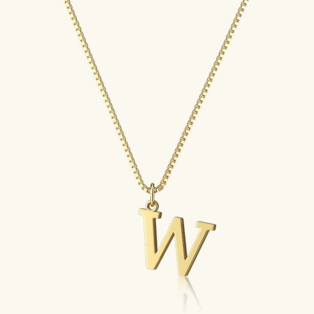 Collar de Oro con Letra Inicial