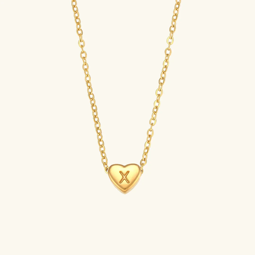 Collar de Oro con Inicial de Corazón