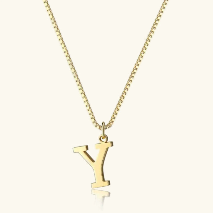 Collar de Oro con Letra Inicial