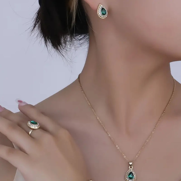 Conjunto de Joyería Esmeralda Valentina