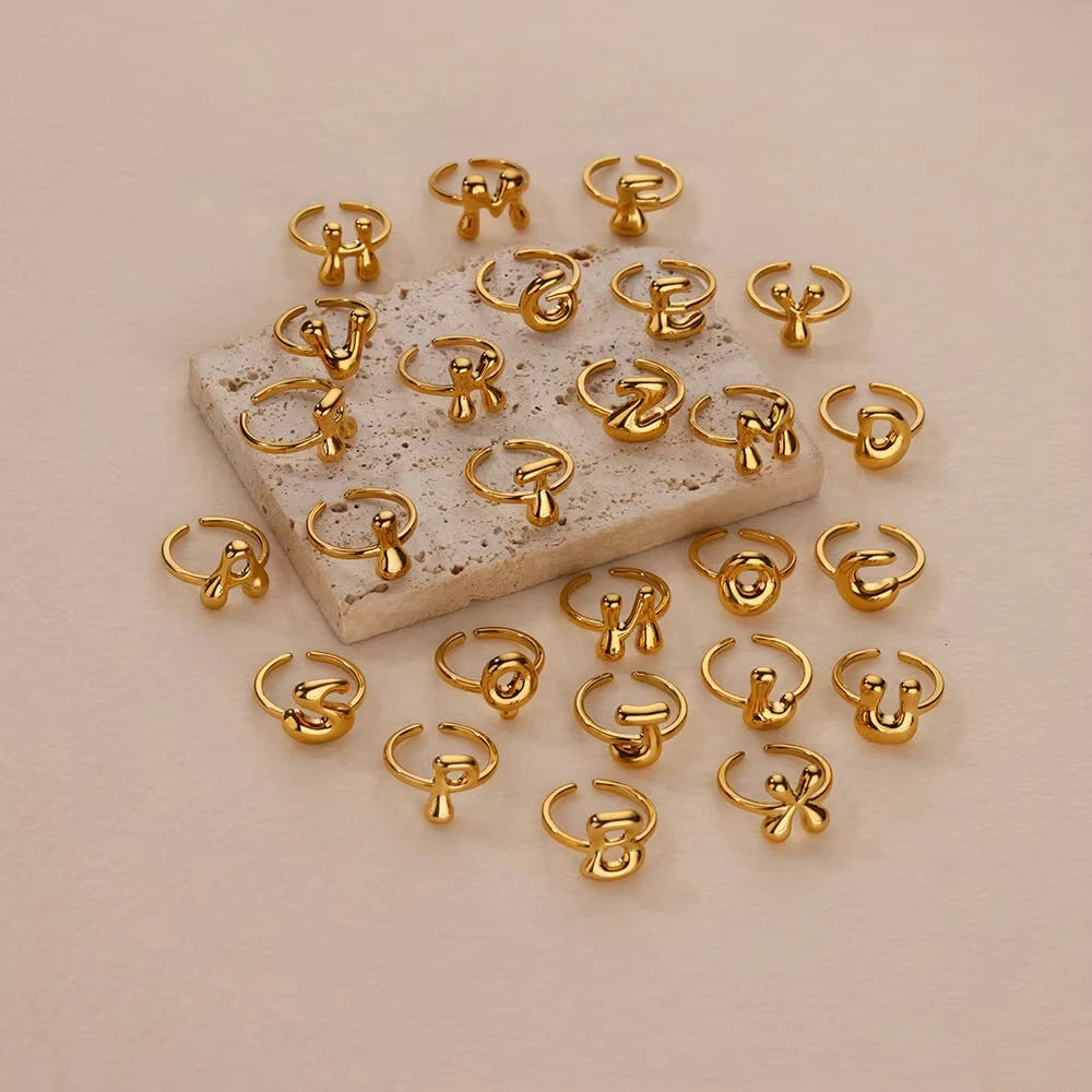 Anillo de Oro con Letra Personalizada en Burbuja (Ajustable)