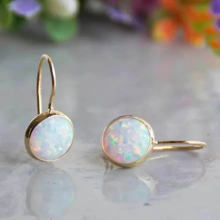 Pendientes vintage con ópalo blanco