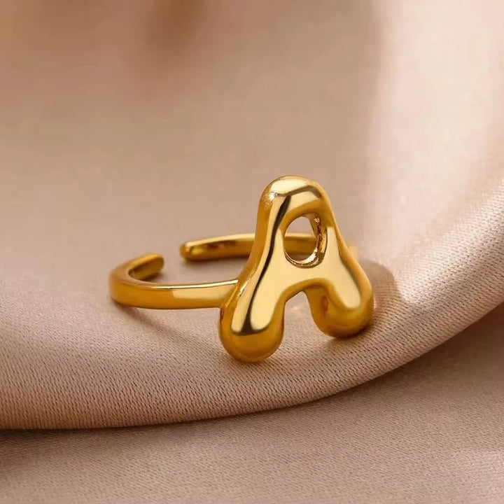 Anillo de Oro con Letra Personalizada en Burbuja (Ajustable)