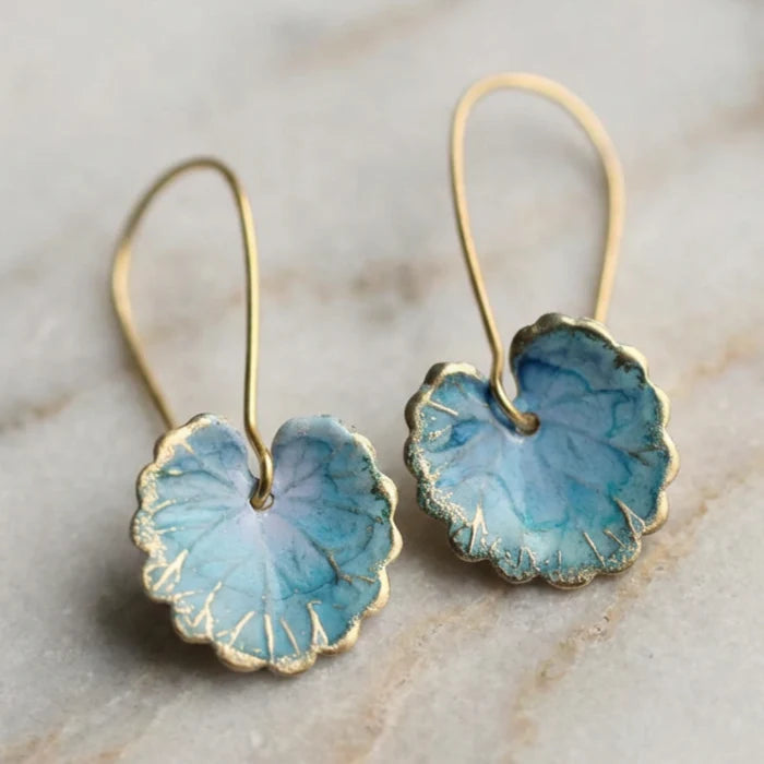 Pendientes vintage con forma de hoja azul
