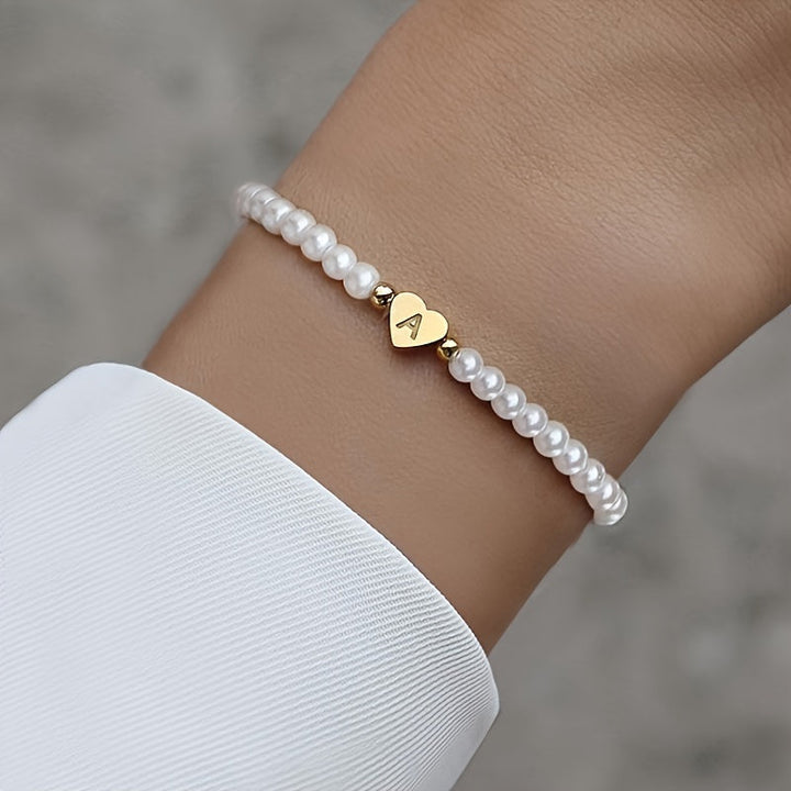 Pulsera Elegante de Corazón con Inicial