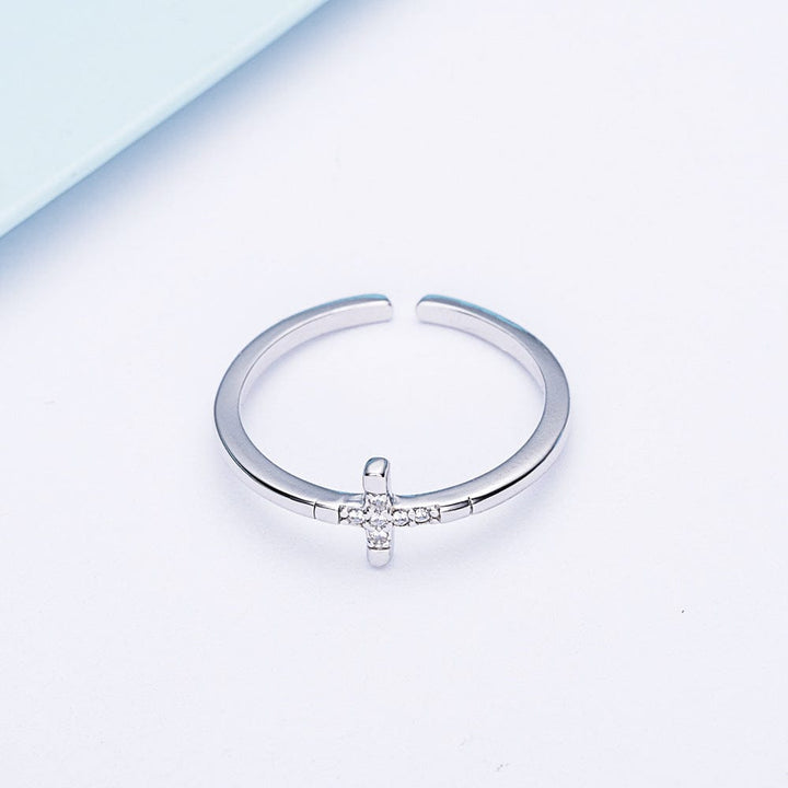 ANILLO CRUZ DE MINI DIAMANTES - (AJUSTABLE)