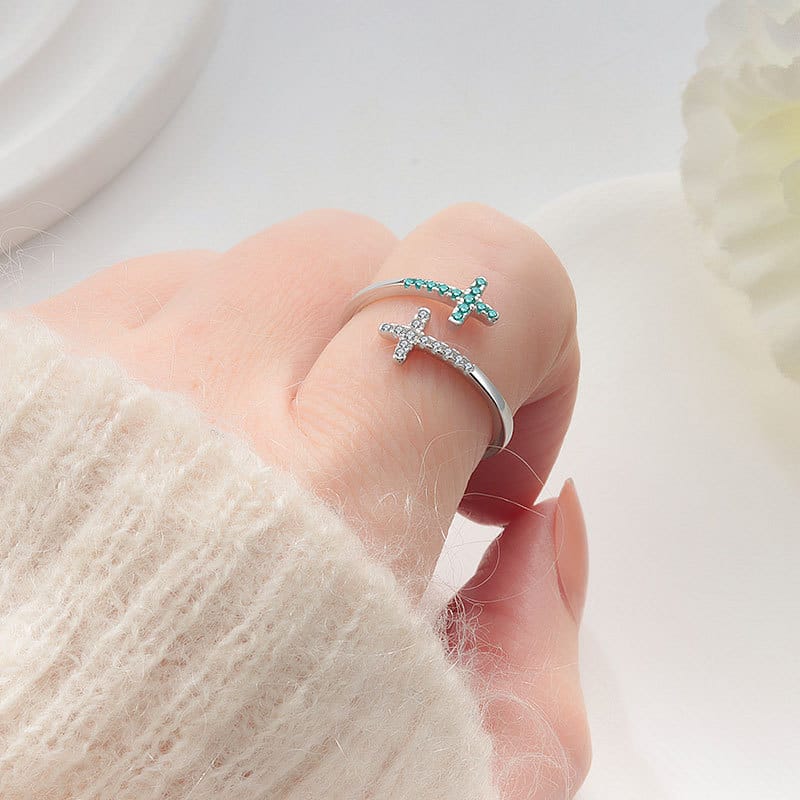 CROSS AZUL TIFFANY CON PIEDRAS DE ZIRCÓN - (AJUSTABLE)