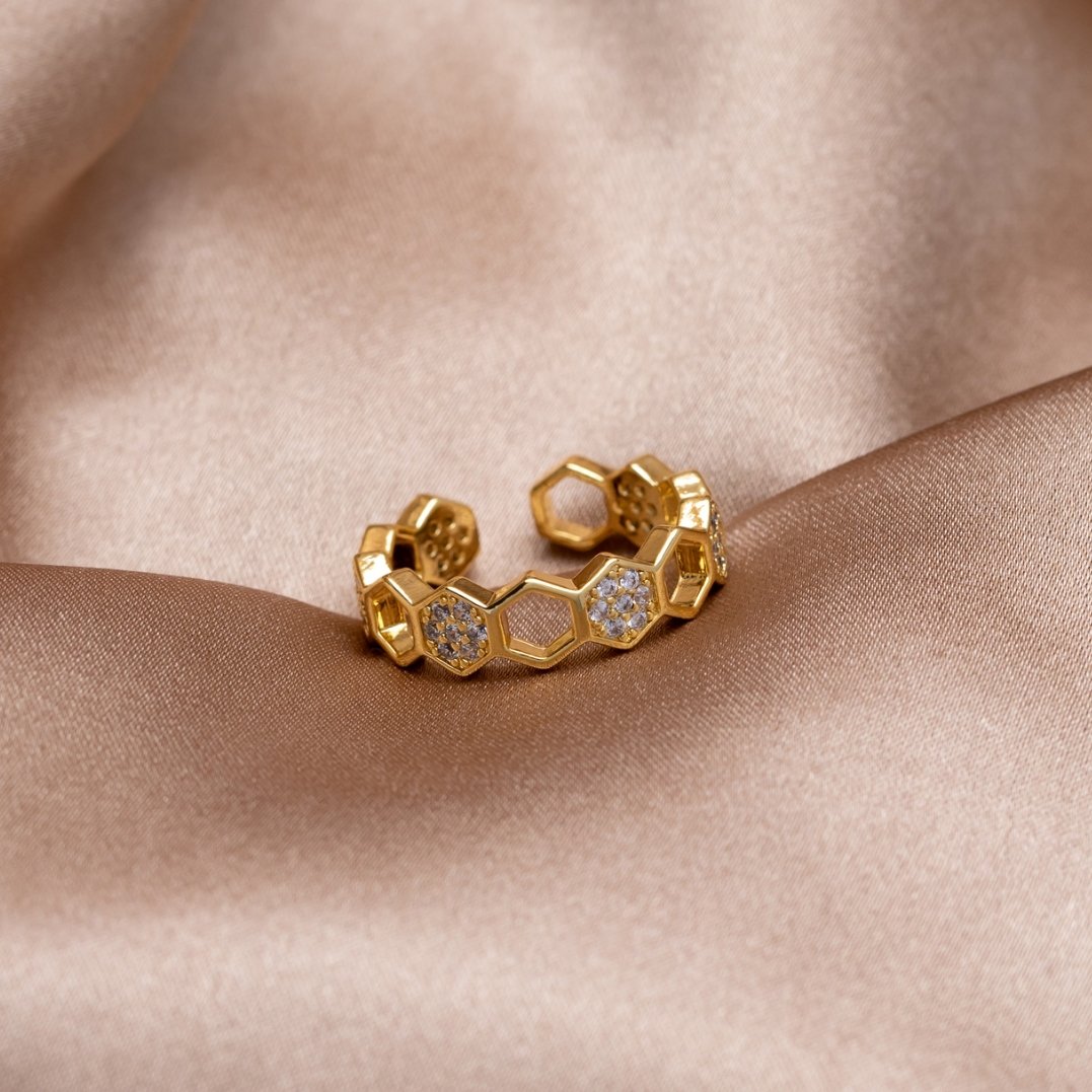 Anillo Panal de Miel en Oro y Cristal
