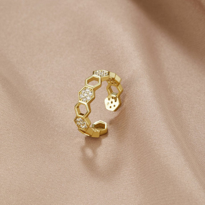 Anillo Panal de Miel en Oro y Cristal