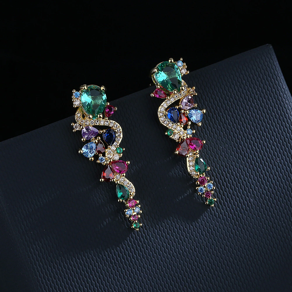 Pendientes de oro con circonitas multicolores