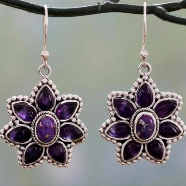 Pendientes vintage en flor malva