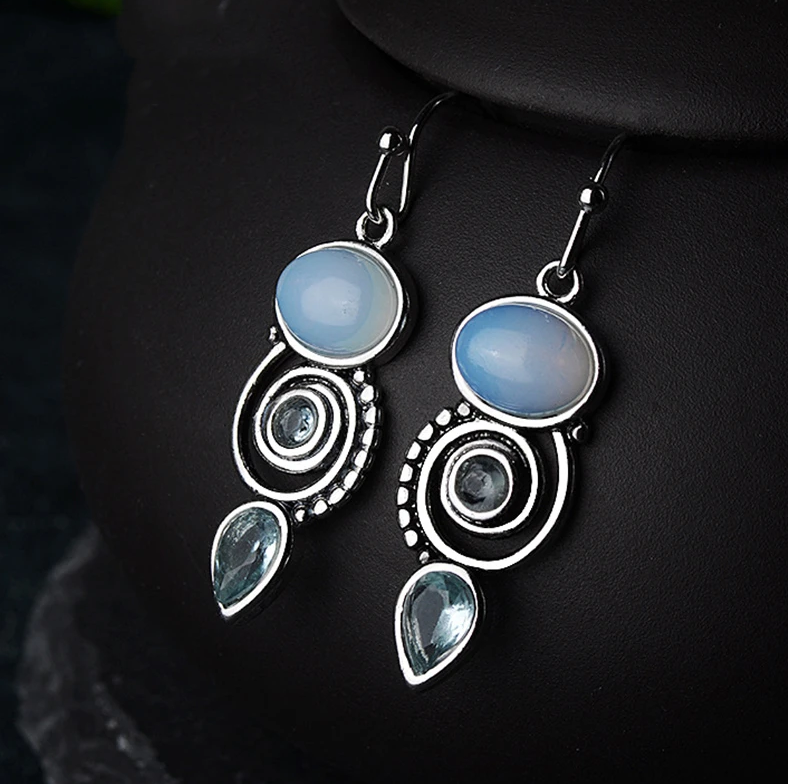 Pendientes vintage de cristal y piedra lunar