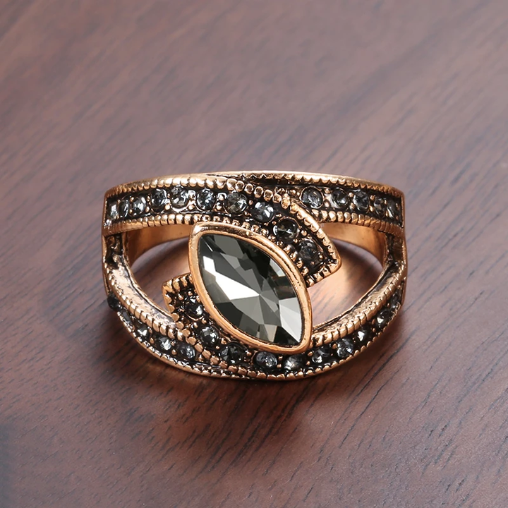 Anillo Elegante en Cristal Negro