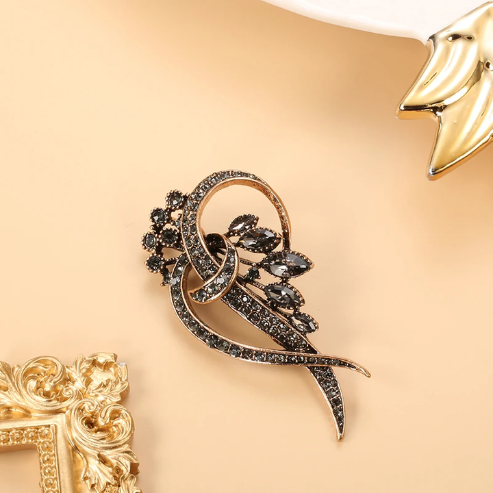 Elegantes pendientes negros con circonita