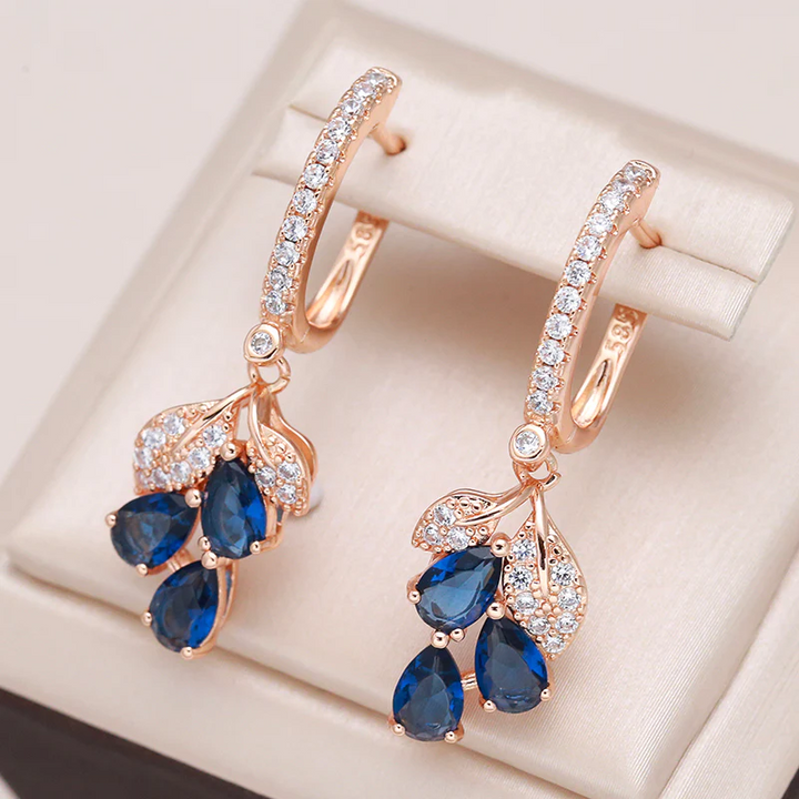 Elegantes pendientes con cristales azules