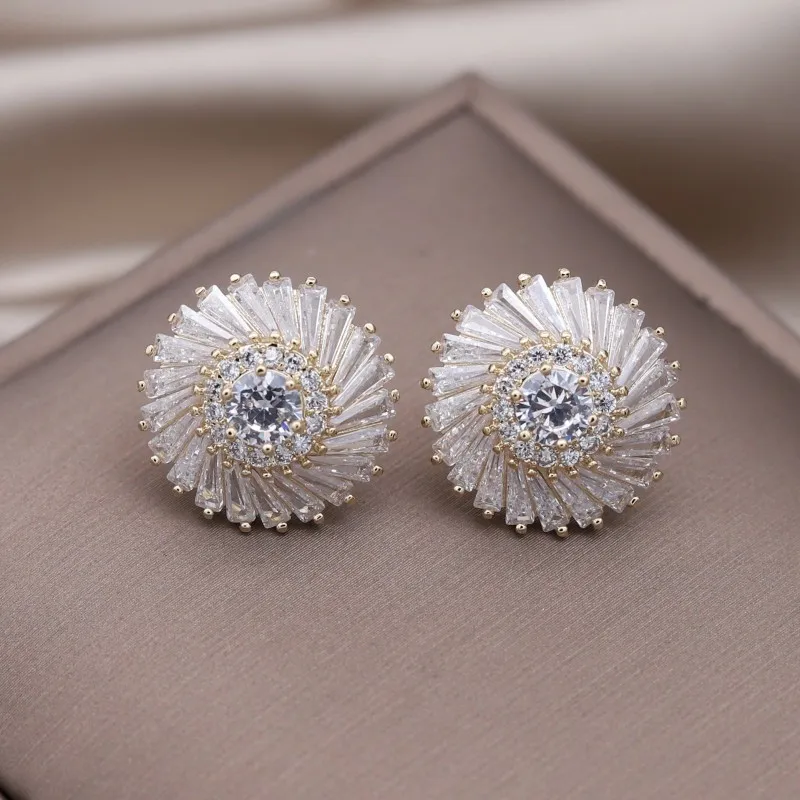 Pendientes Espirales Elegantes y Brillantes