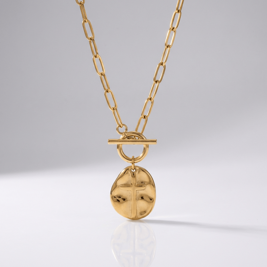 COLLAR DE MONEDA CRUZ CON ESTILO DE CLIP DE PAPEL