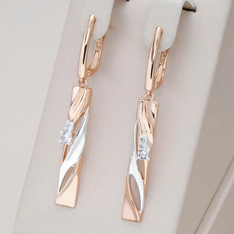 Pendientes Rectangulares Elegantes con Cristales en Oro