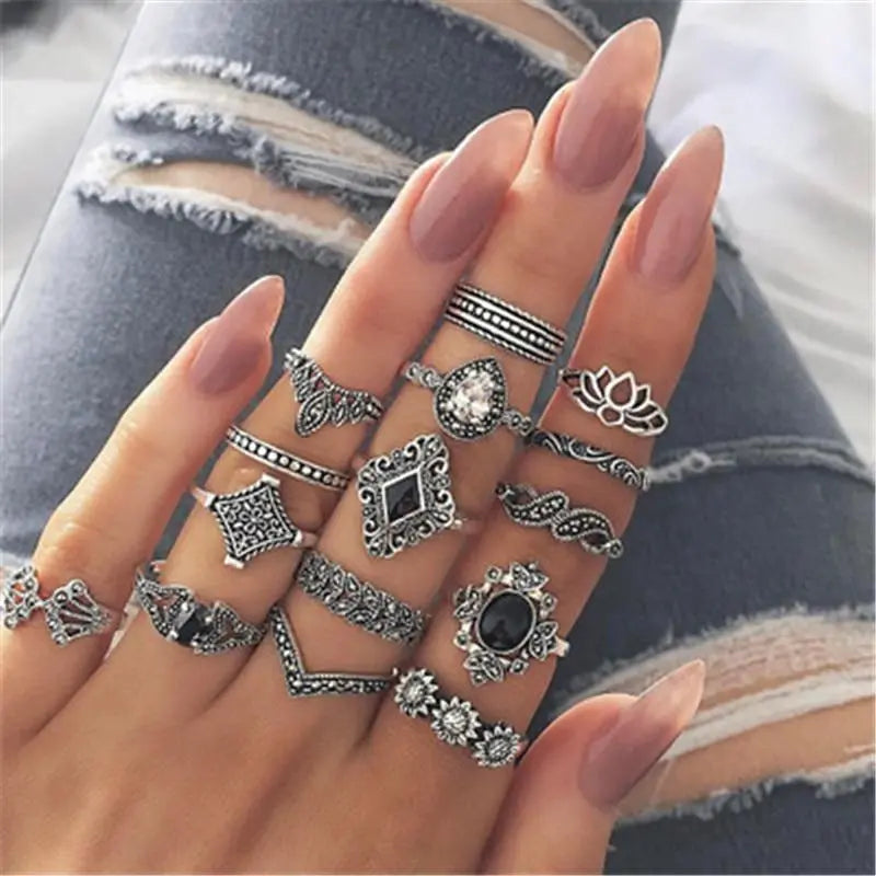 Conjunto de Anillos Elegantes