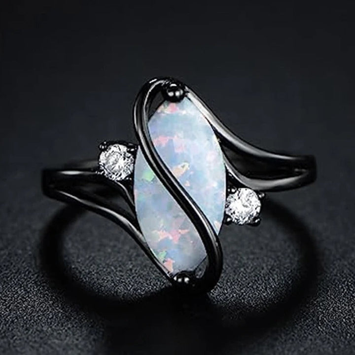 Anillo Vintage Negro con Piedra Preciosa