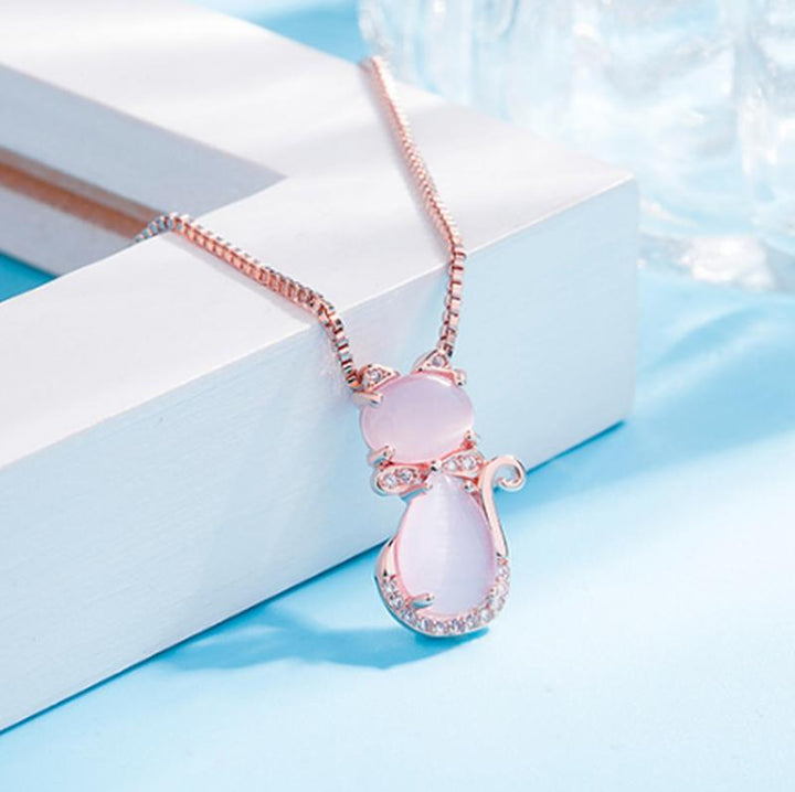 Collar Con Gato Adorable En Piedra Rosa Con Circonita