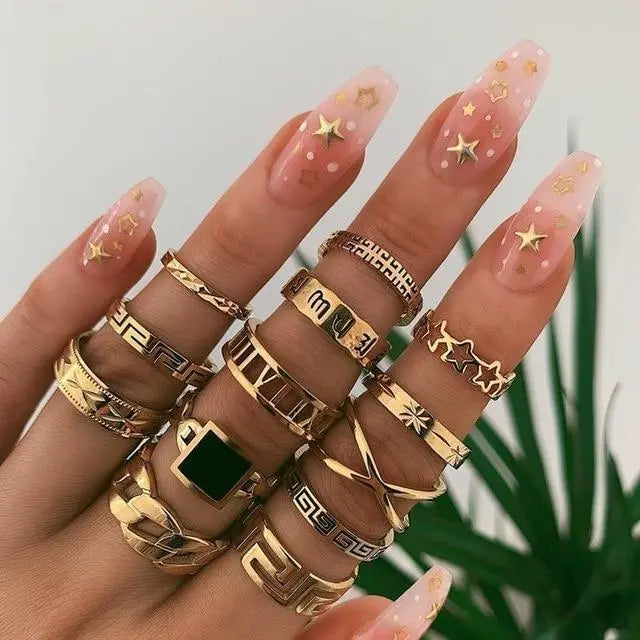 Conjunto de Anillos Elegantes