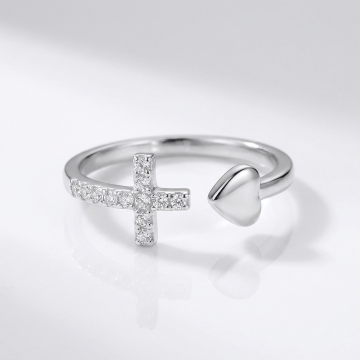 ANILLO DE PLATA CON AMOR Y CRUZ