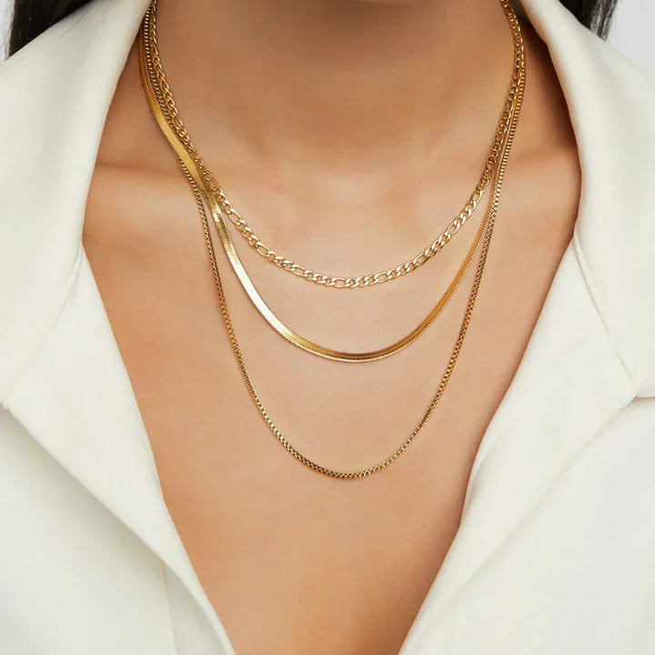 Collar con cadenas en capas Vienna