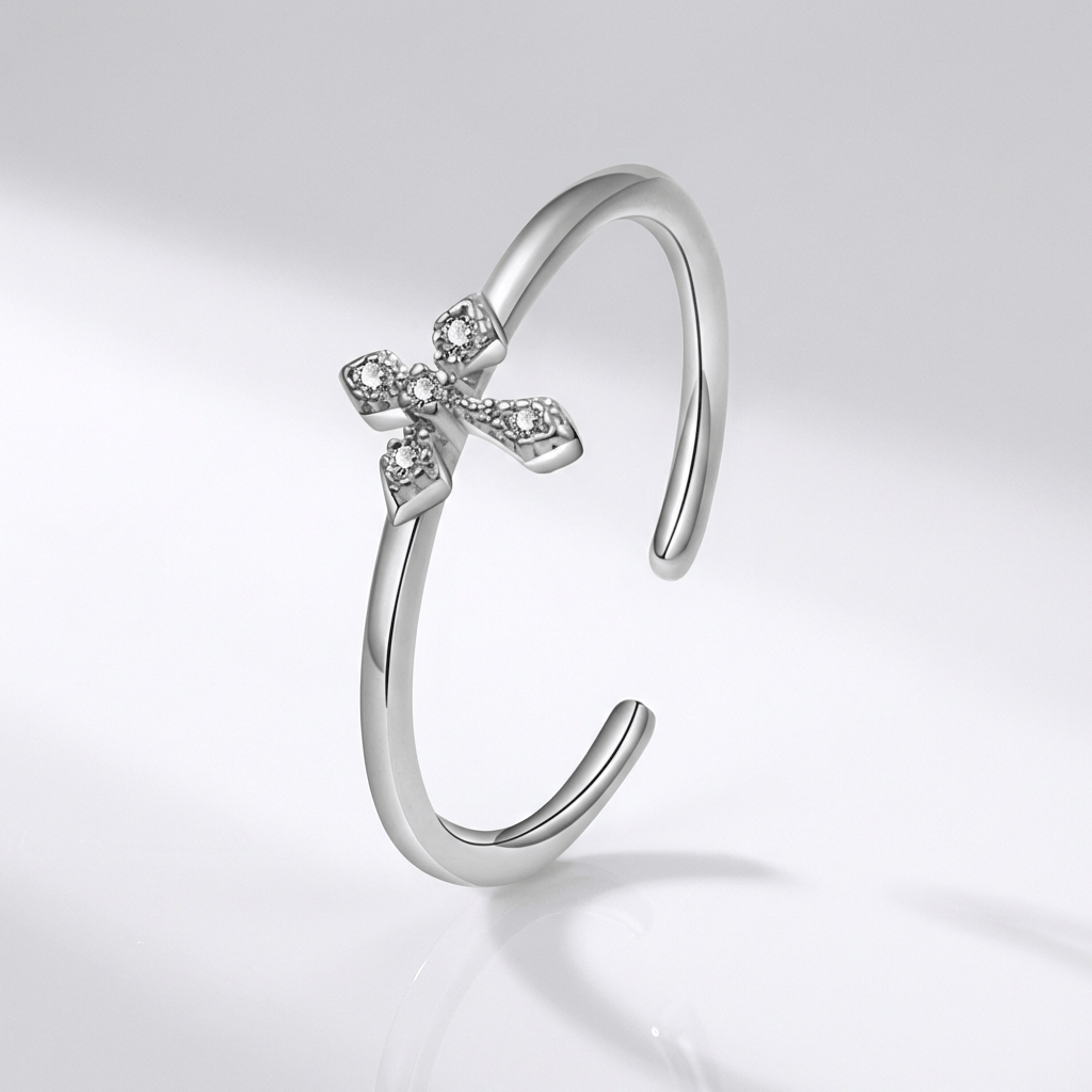 ANILLO BRILLANTE DE CRUZ PLATEADA